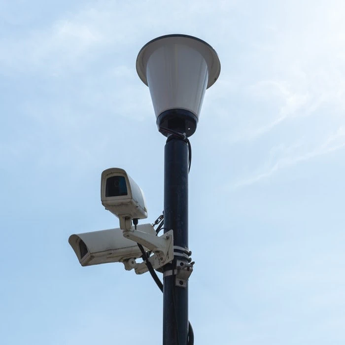 parking surveille a cote aeroport paris beauvais